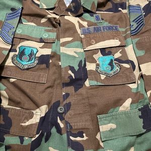 US Air Force BDU Shirt Woodland Camo Patches Combat Camouflage Jacket